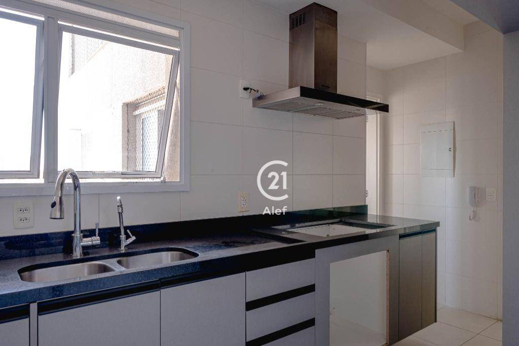 Apartamento à venda com 3 quartos, 145m² - Foto 28