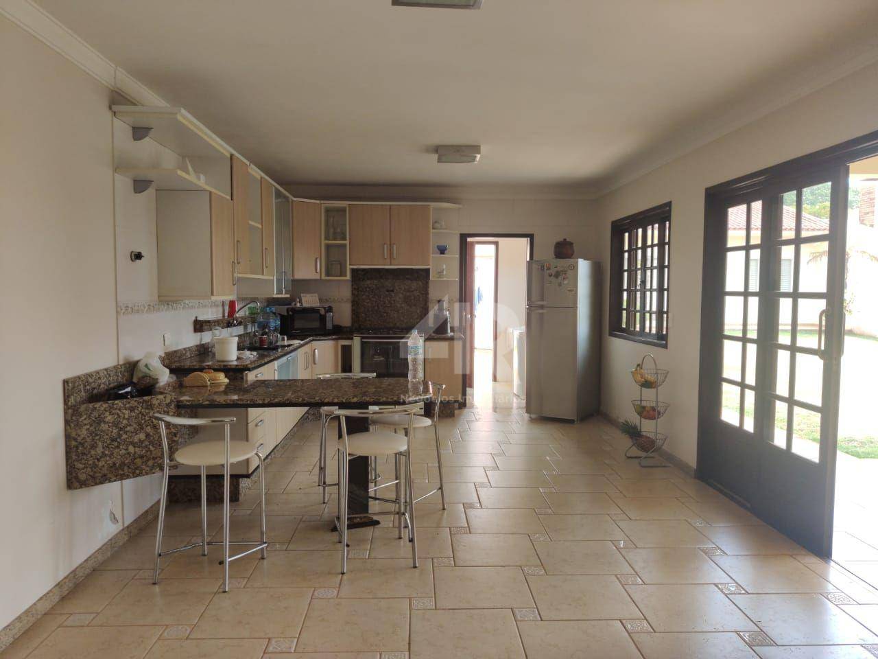 Casa à venda com 3 quartos, 159m² - Foto 9