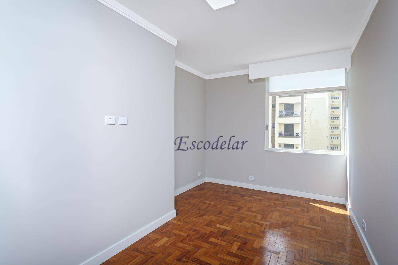 Apartamento à venda com 3 quartos, 135m² - Foto 17