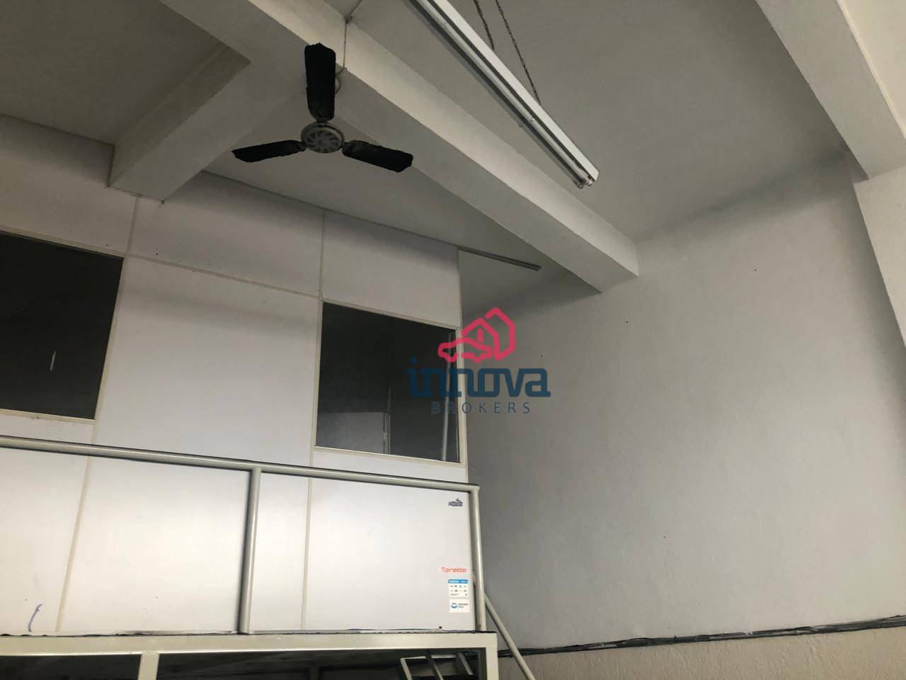 Depósito-Galpão-Armazém para alugar, 150m² - Foto 12