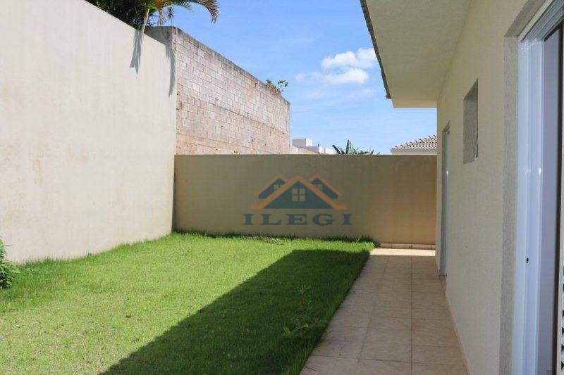 Casa de Condomínio à venda e aluguel com 3 quartos, 185m² - Foto 40