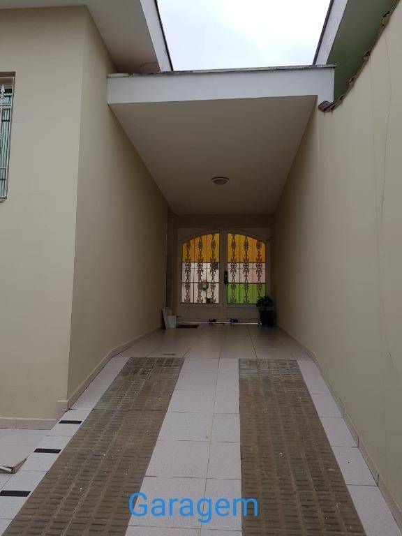 Casa à venda com 3 quartos, 250m² - Foto 12