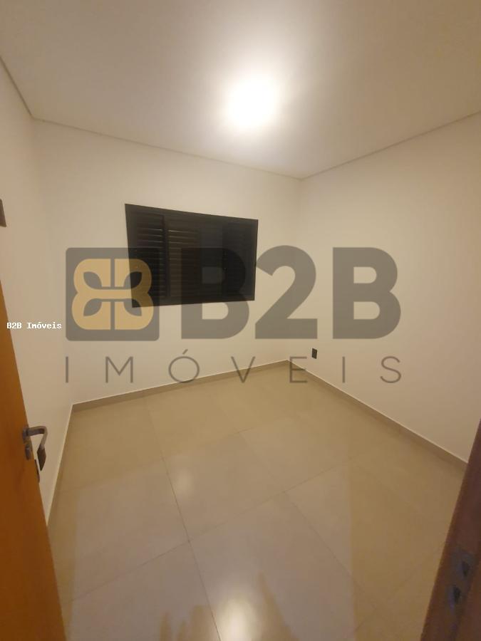 Casa à venda com 3 quartos, 121m² - Foto 12