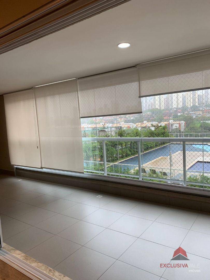 Apartamento à venda com 3 quartos, 147m² - Foto 3