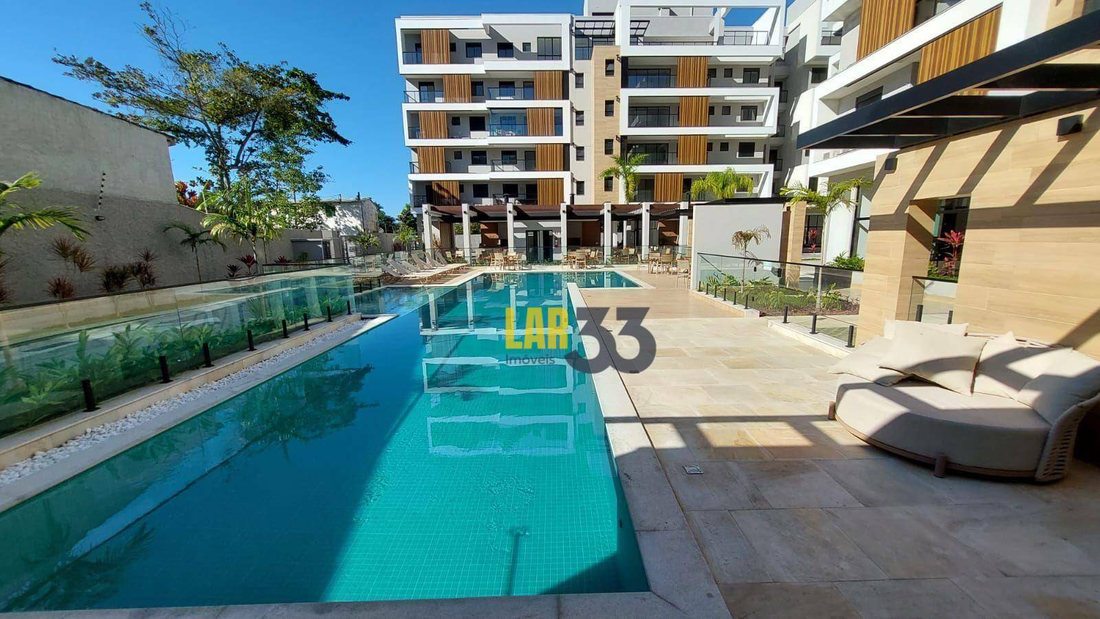 Cobertura, 3 quartos, 196 m² - Foto 1