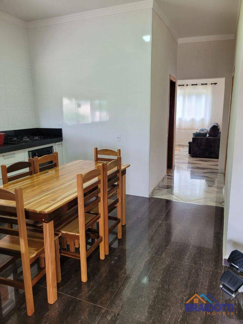 Chácara à venda com 3 quartos, 200m² - Foto 7