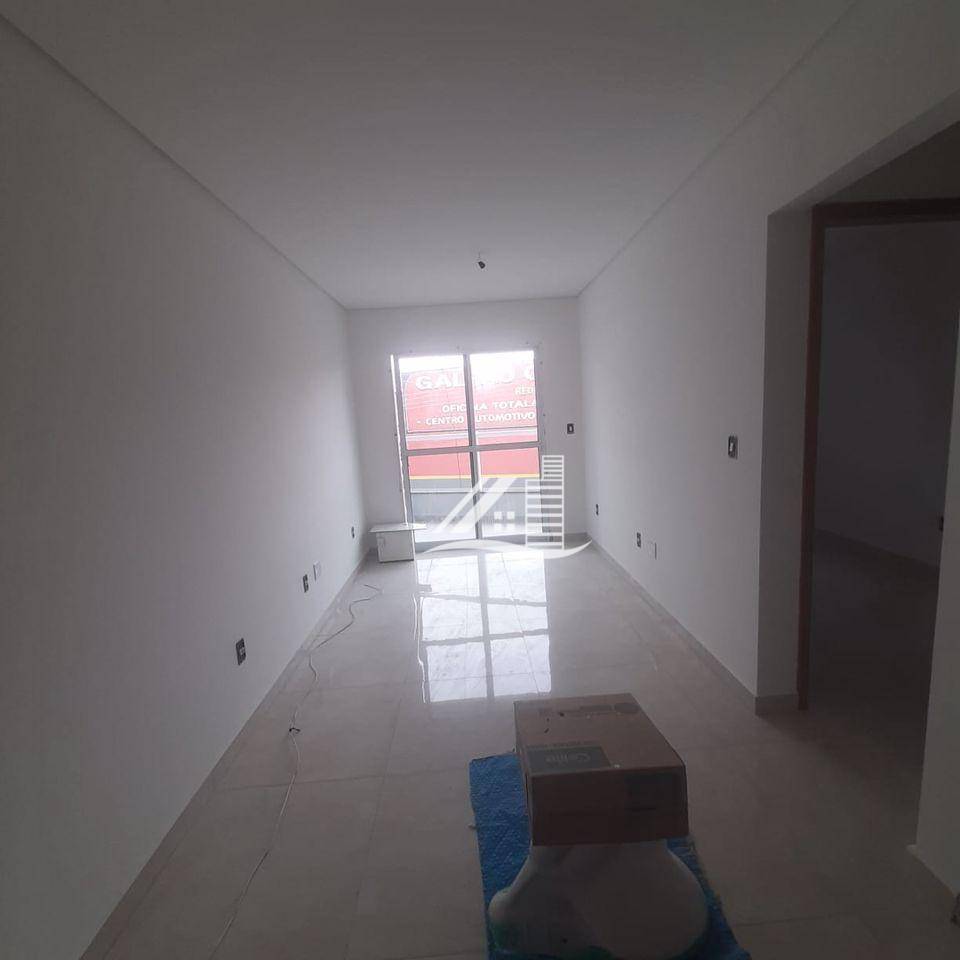 Apartamento à venda com 2 quartos, 61m² - Foto 1