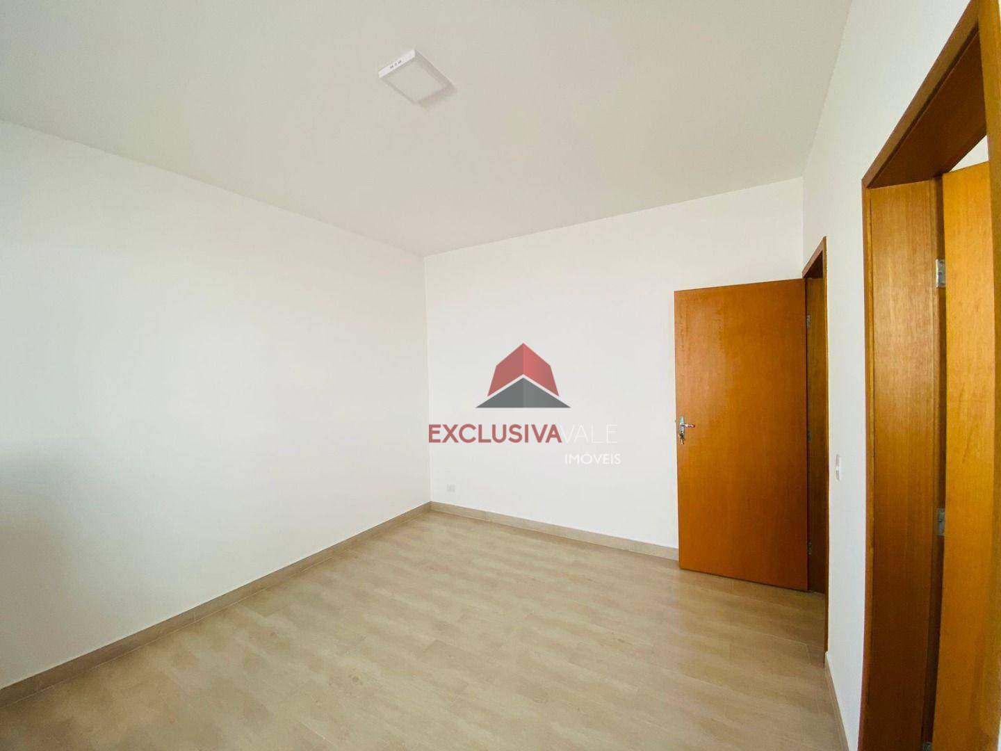Casa de Condomínio à venda com 4 quartos, 330m² - Foto 17