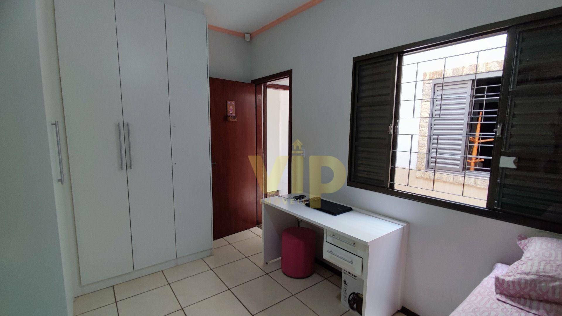 Casa à venda com 3 quartos, 158m² - Foto 20