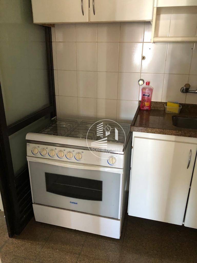 Apartamento à venda com 3 quartos, 121m² - Foto 15