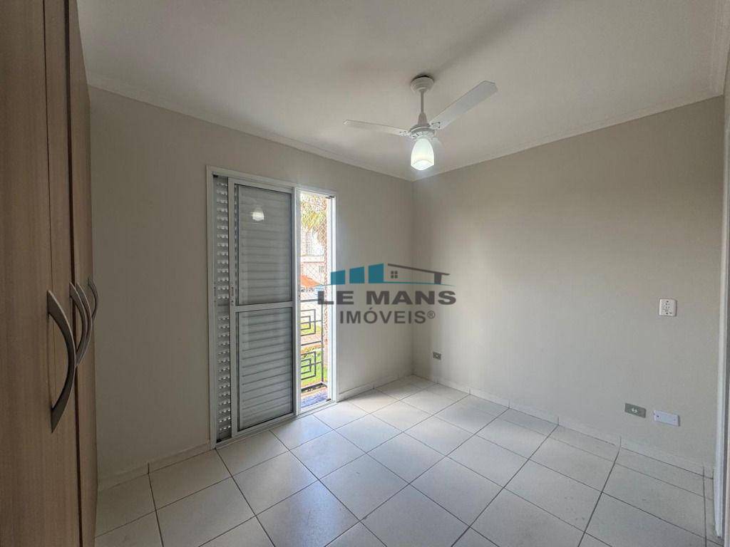 Apartamento à venda com 3 quartos, 69m² - Foto 13