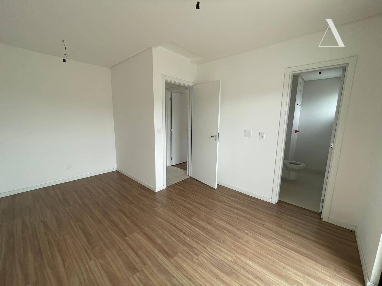 Apartamento à venda com 2 quartos, 156m² - Foto 9