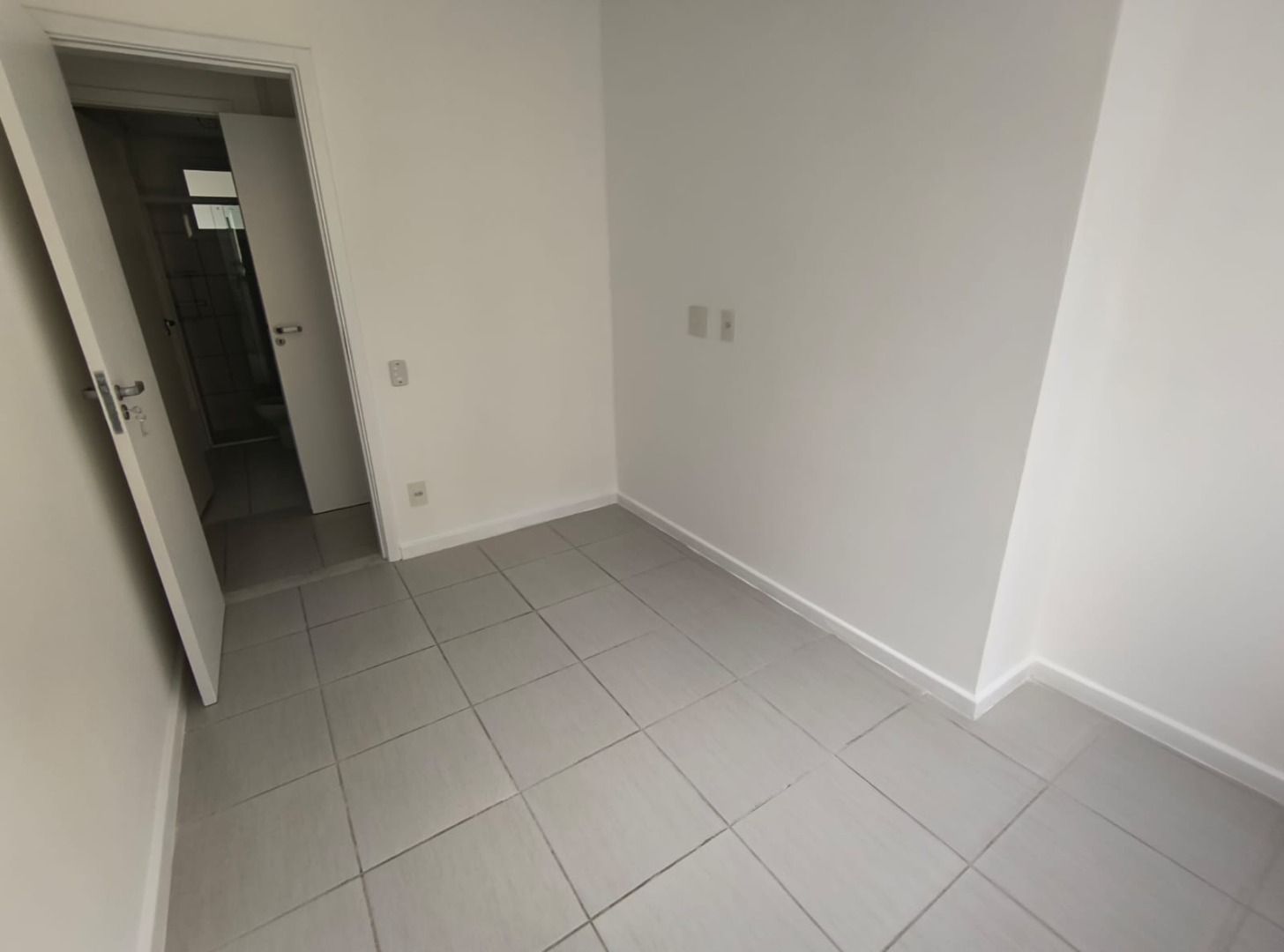 Apartamento para alugar com 3 quartos, 80m² - Foto 34