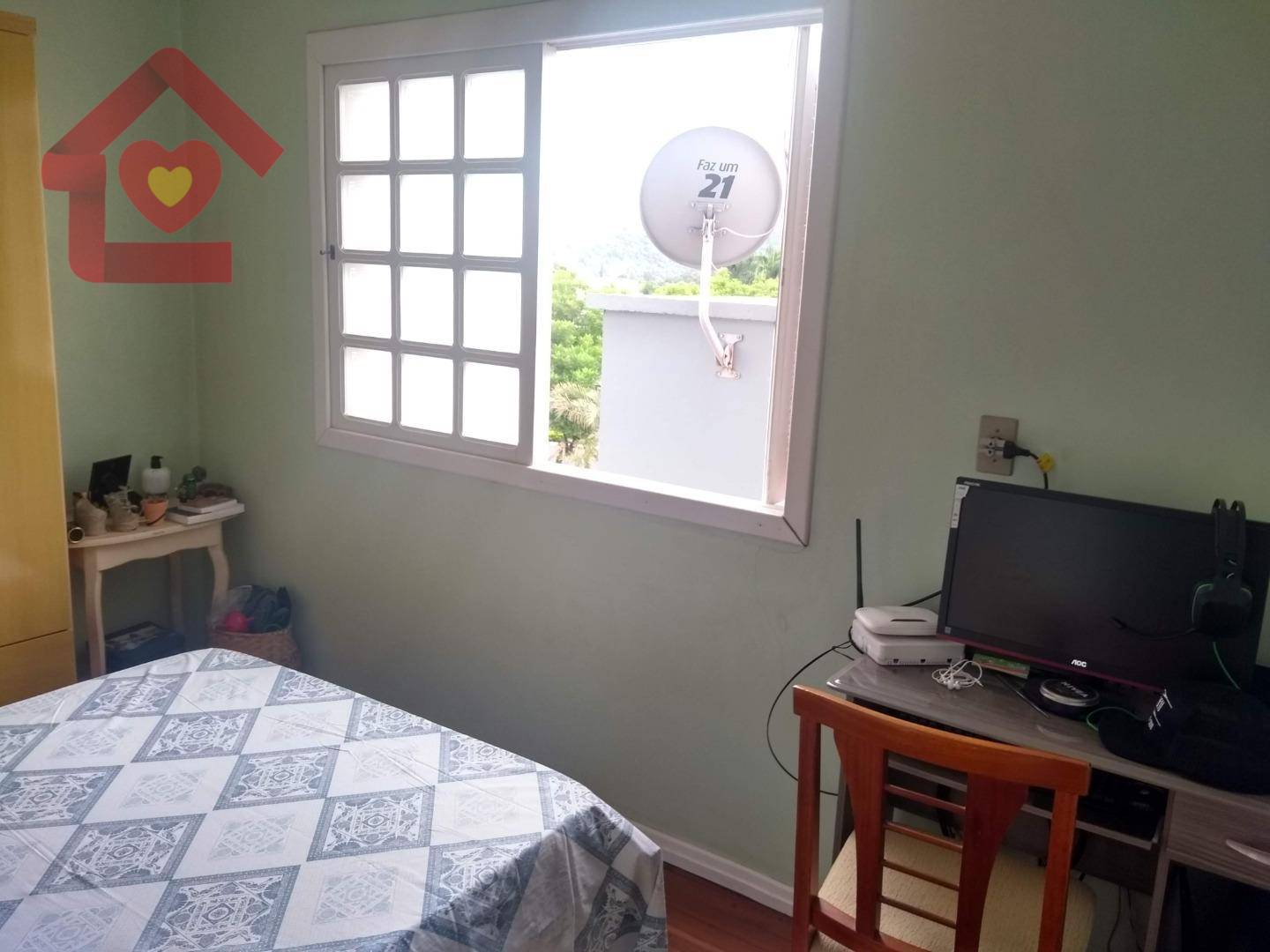 Casa à venda com 3 quartos, 150m² - Foto 12