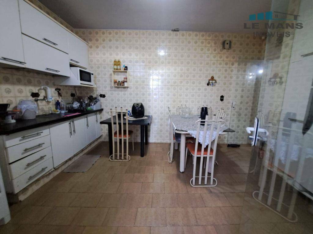 Casa à venda com 3 quartos, 99m² - Foto 6