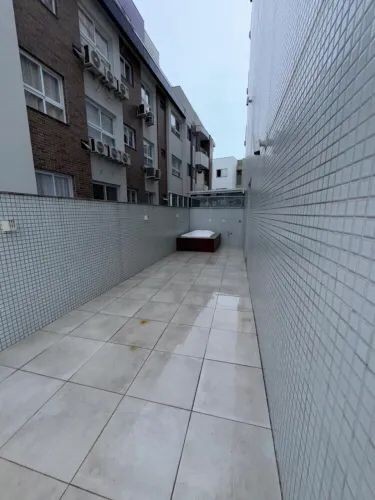 Apartamento para alugar com 1 quarto, 75m² - Foto 9