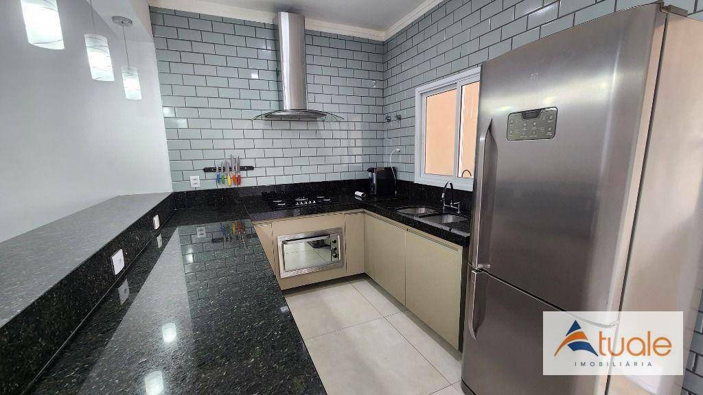 Casa de Condomínio para alugar com 3 quartos, 156m² - Foto 24