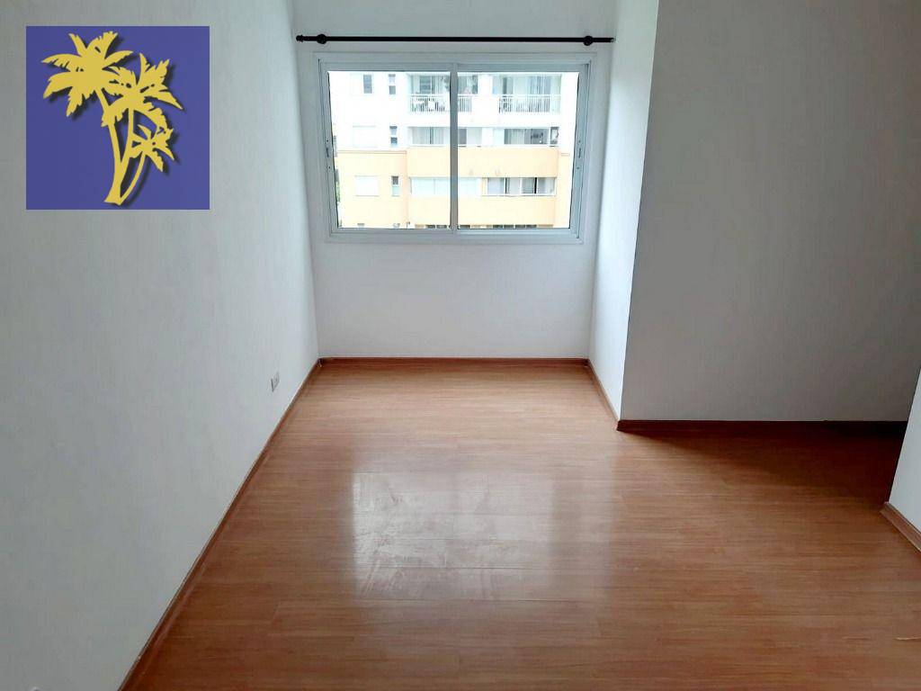 Apartamento para alugar com 3 quartos, 70m² - Foto 4