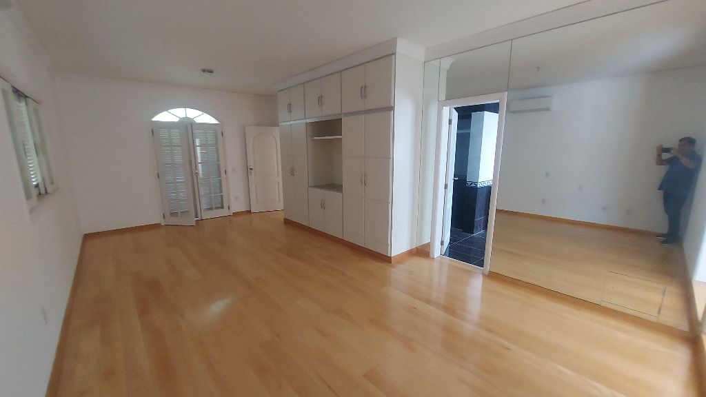 Casa de Condomínio para alugar com 4 quartos, 1200m² - Foto 18