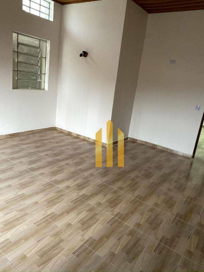 Casa para alugar com 3 quartos, 240m² - Foto 9