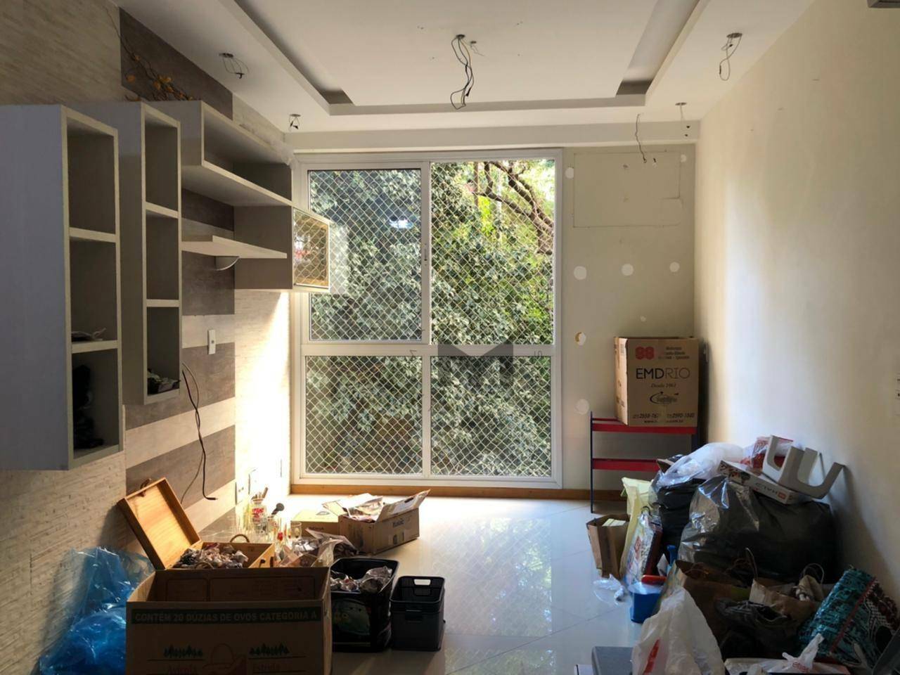 Apartamento à venda com 3 quartos, 90m² - Foto 13