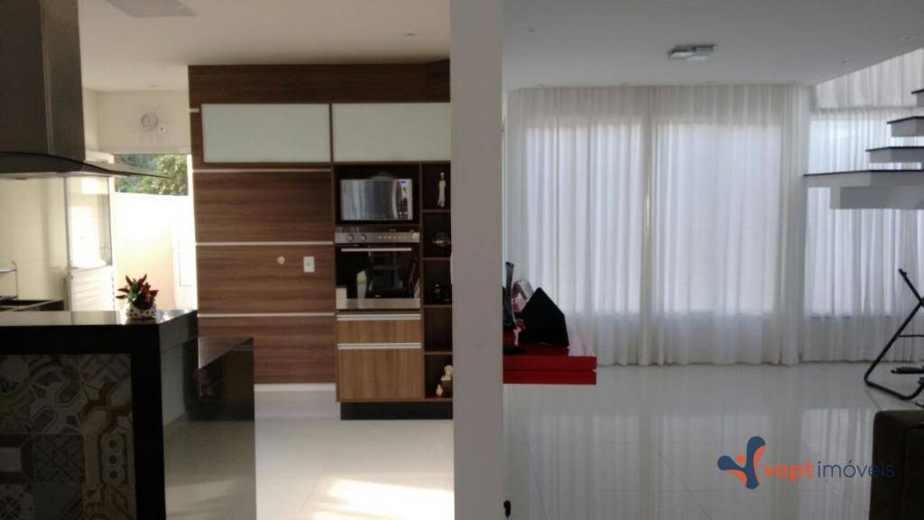 Sobrado à venda com 3 quartos, 249m² - Foto 7