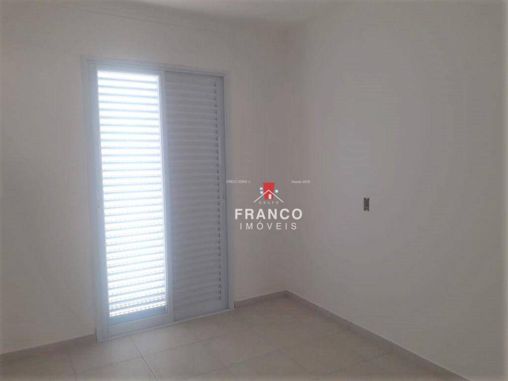 Apartamento para alugar com 2 quartos, 79m² - Foto 5