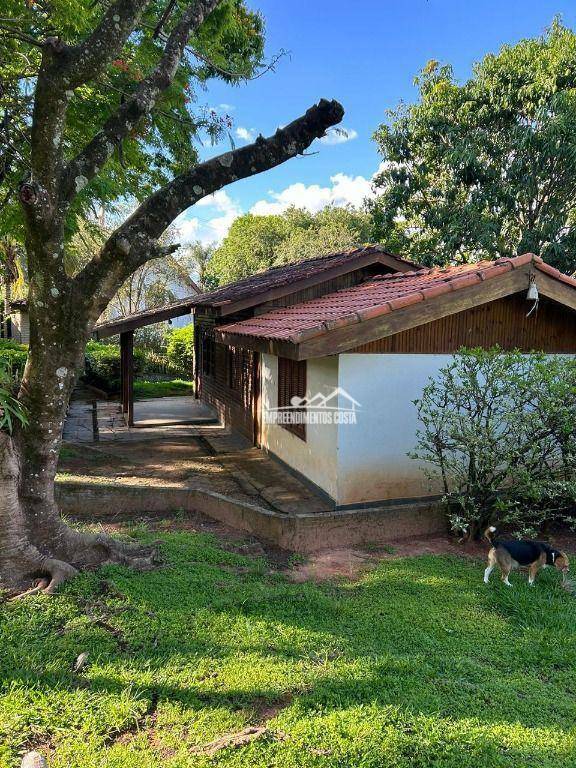 Chácara à venda com 4 quartos, 536m² - Foto 19