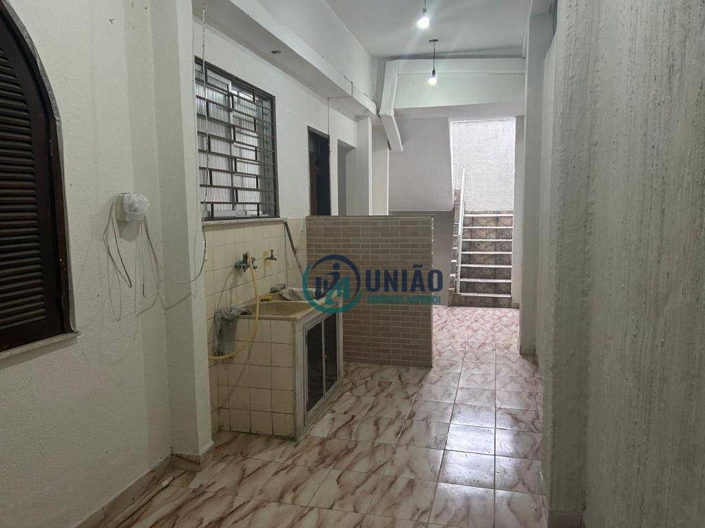 Casa de Condomínio à venda com 4 quartos, 200m² - Foto 20