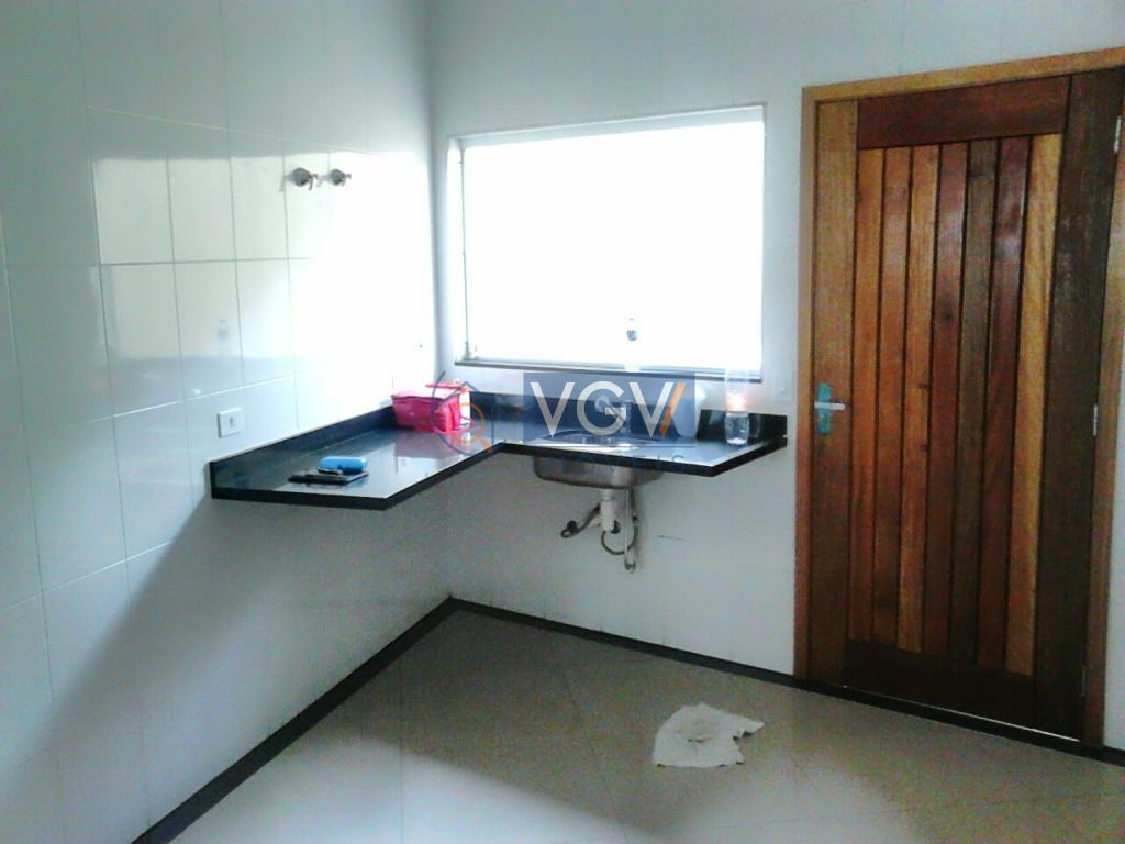 Sobrado à venda com 3 quartos, 140m² - Foto 6