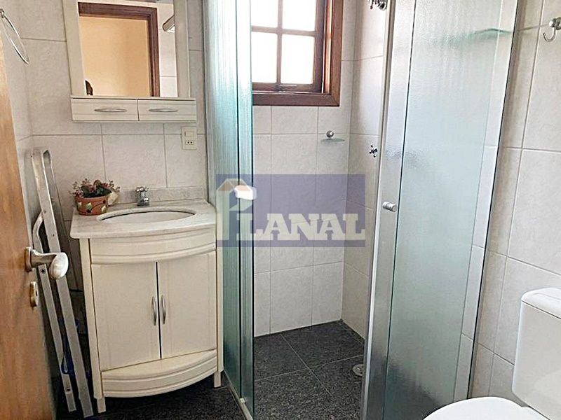 Sobrado à venda com 4 quartos, 216m² - Foto 14