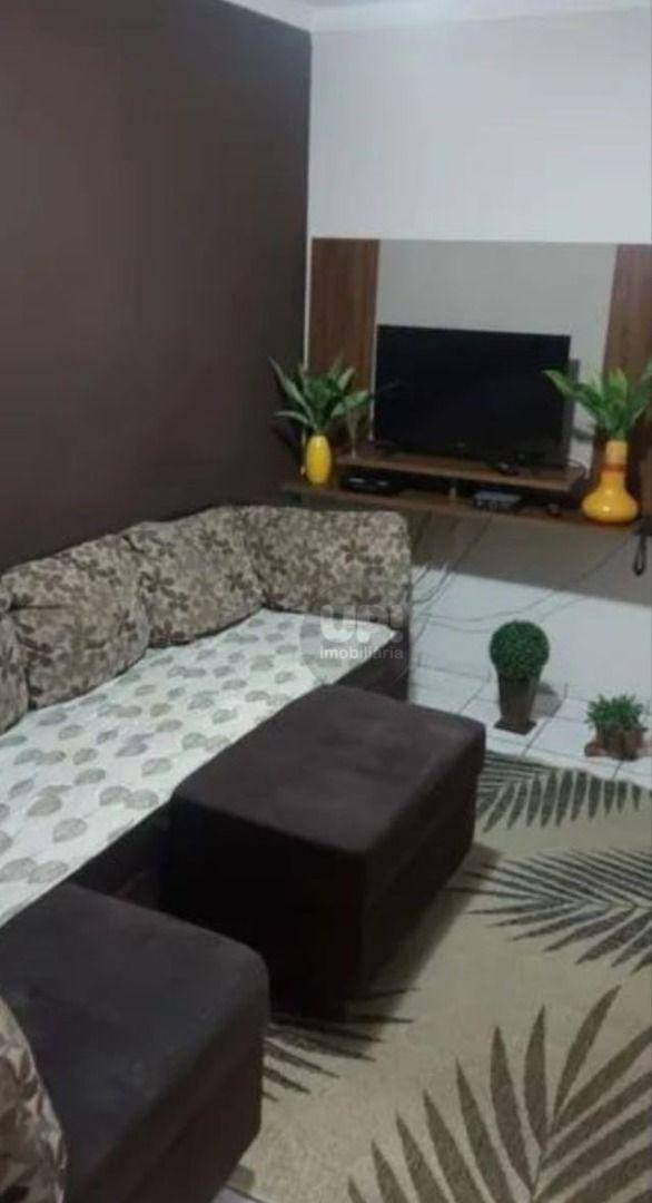 Casa de Condomínio à venda com 2 quartos, 194m² - Foto 3