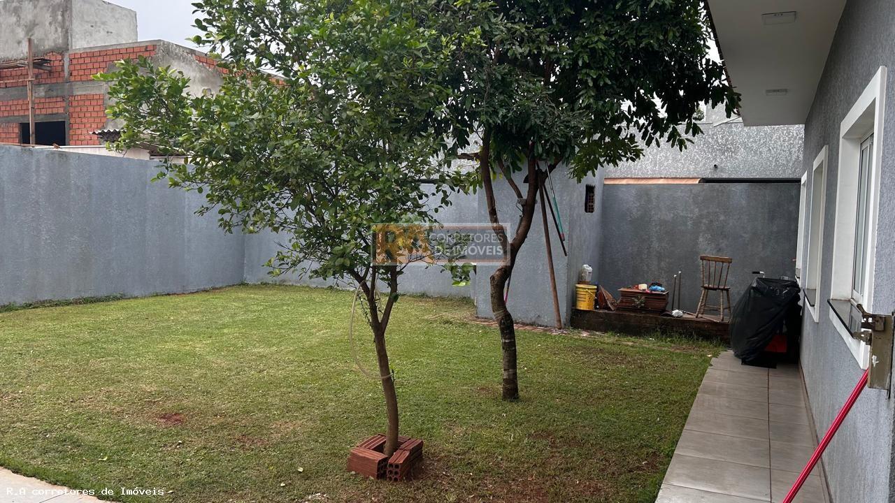 Casa à venda com 3 quartos, 300m² - Foto 25
