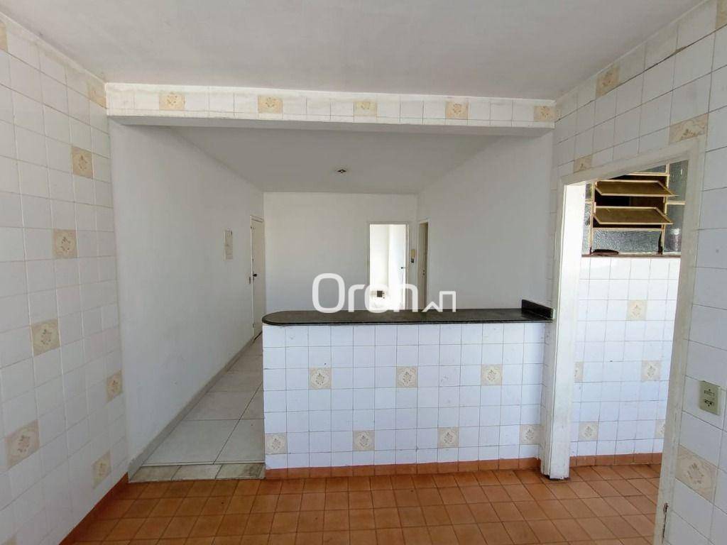 Apartamento à venda com 3 quartos, 116m² - Foto 1