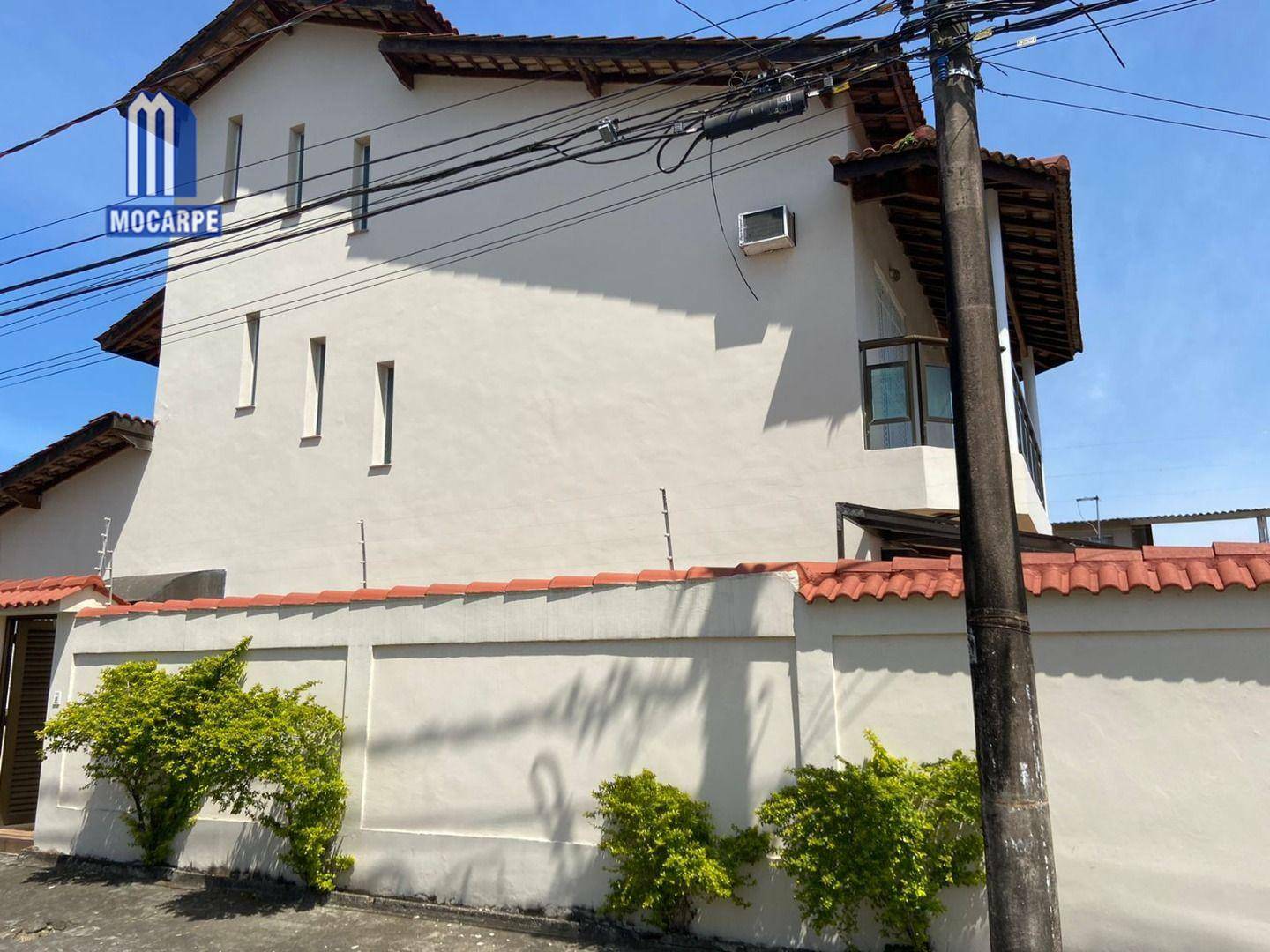 Sobrado à venda com 2 quartos, 156m² - Foto 1