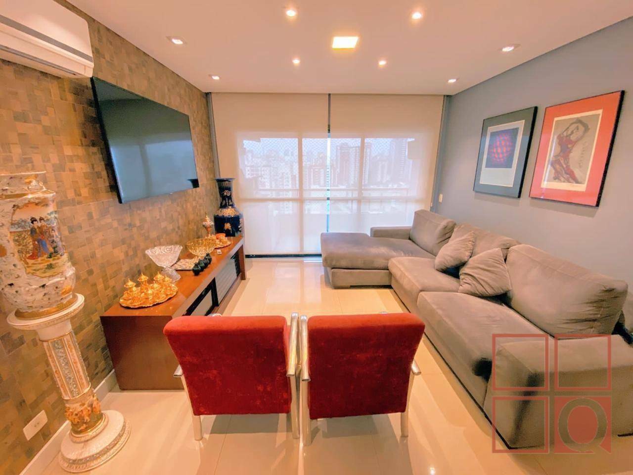 Apartamento à venda com 3 quartos, 124m² - Foto 1