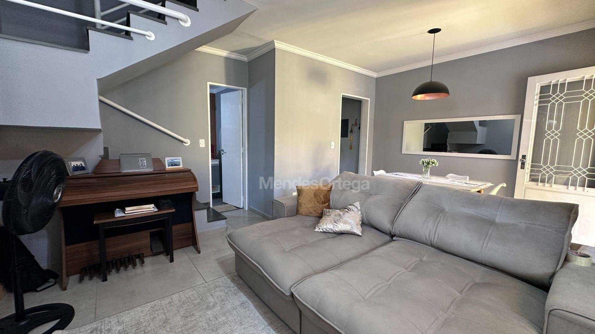 Casa de Condomínio à venda com 3 quartos, 70m² - Foto 4