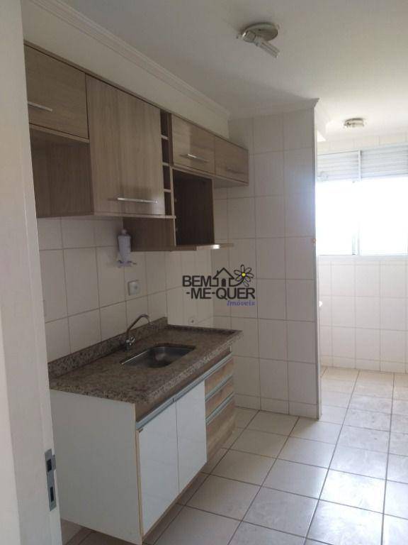 Apartamento à venda com 3 quartos, 69m² - Foto 3