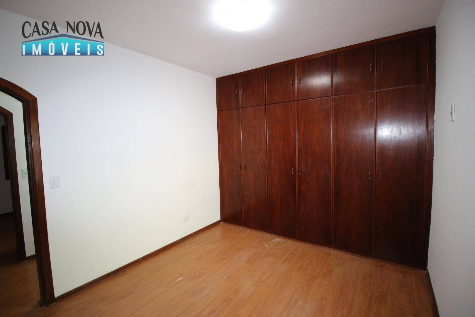 Casa de Condomínio à venda com 3 quartos, 300m² - Foto 18