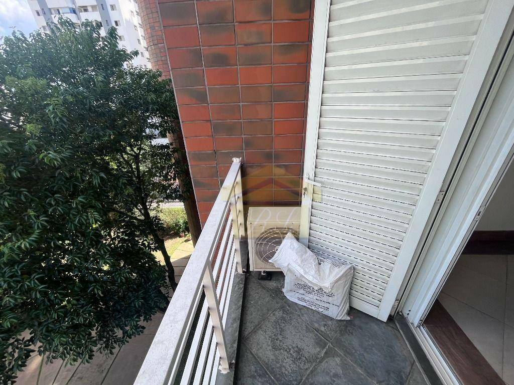 Apartamento à venda com 3 quartos, 250m² - Foto 18