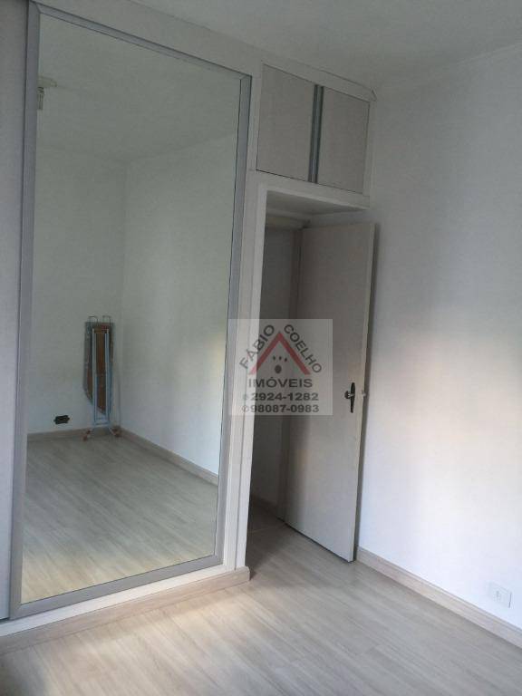 Sobrado à venda com 6 quartos, 168m² - Foto 24