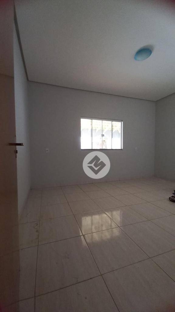 Casa à venda com 3 quartos, 260m² - Foto 4