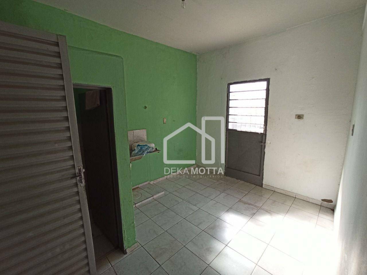 Casa à venda com 1 quarto, 360m² - Foto 3