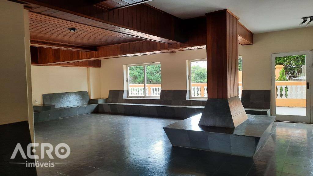 Apartamento à venda com 3 quartos, 97m² - Foto 10