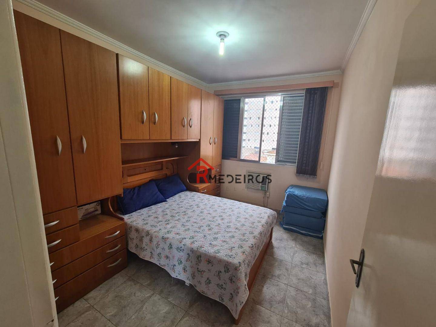 Apartamento à venda com 2 quartos, 66m² - Foto 12