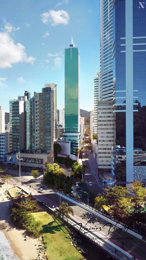 Apartamento para alugar com 4 quartos, 150m² - Foto 63