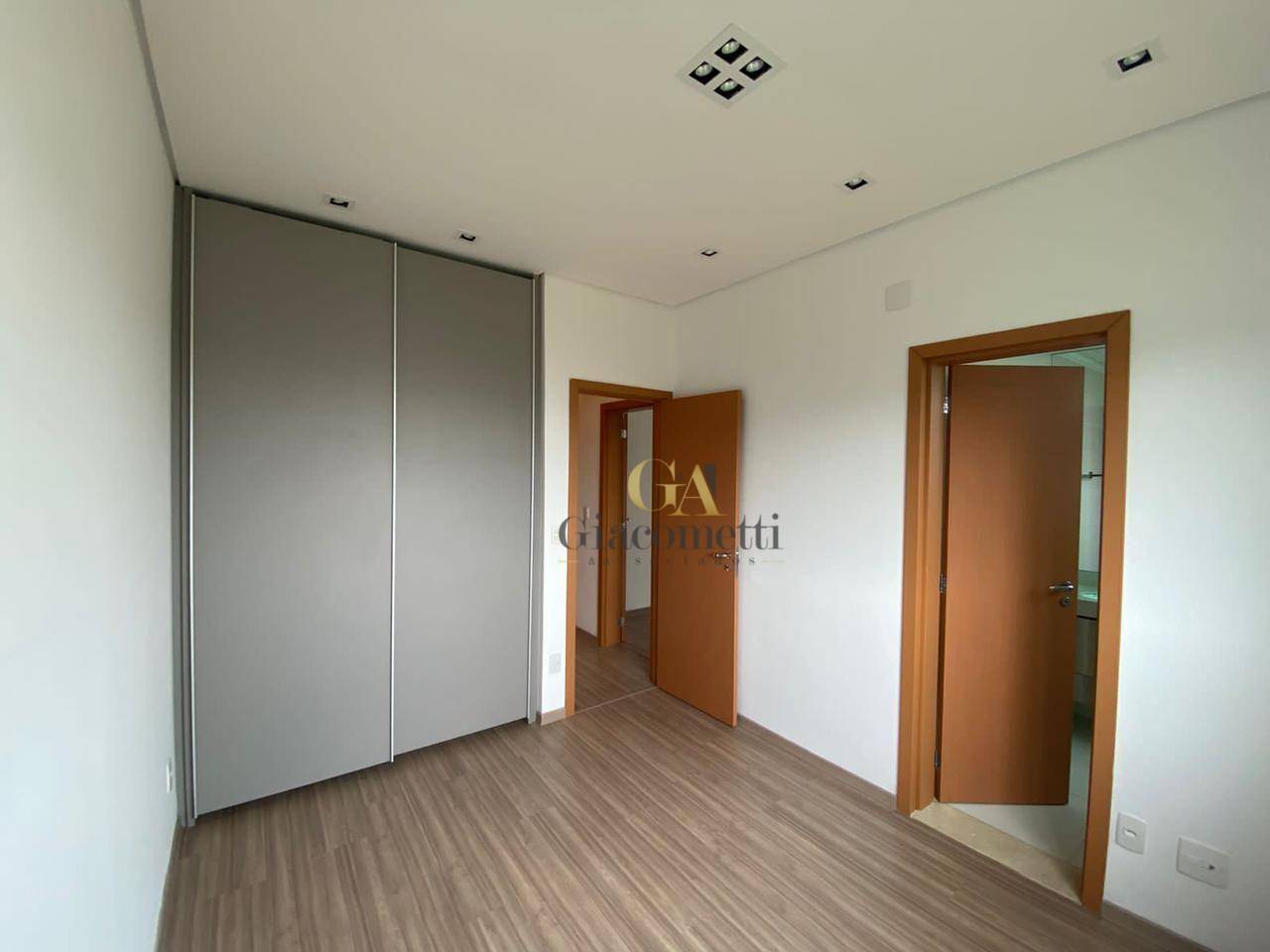 Apartamento à venda com 3 quartos, 172m² - Foto 11