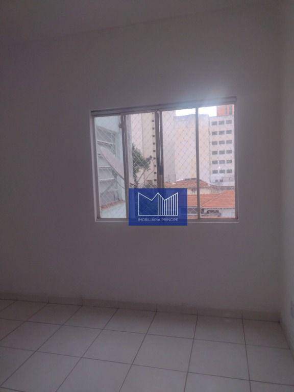 Apartamento para alugar com 2 quartos, 70m² - Foto 46