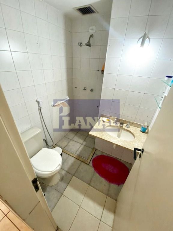 Apartamento à venda com 3 quartos, 121m² - Foto 13