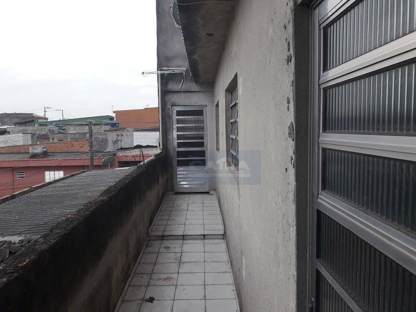 Sobrado à venda com 5 quartos, 200m² - Foto 34